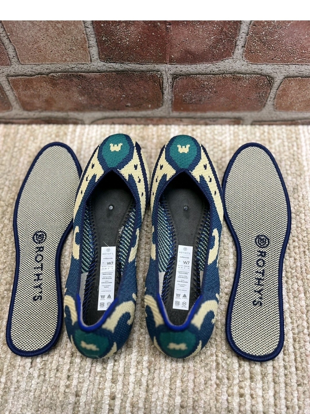 Rothy's Blue, Teal & Cream Knit Ballet Flats - Picture 8 of 10